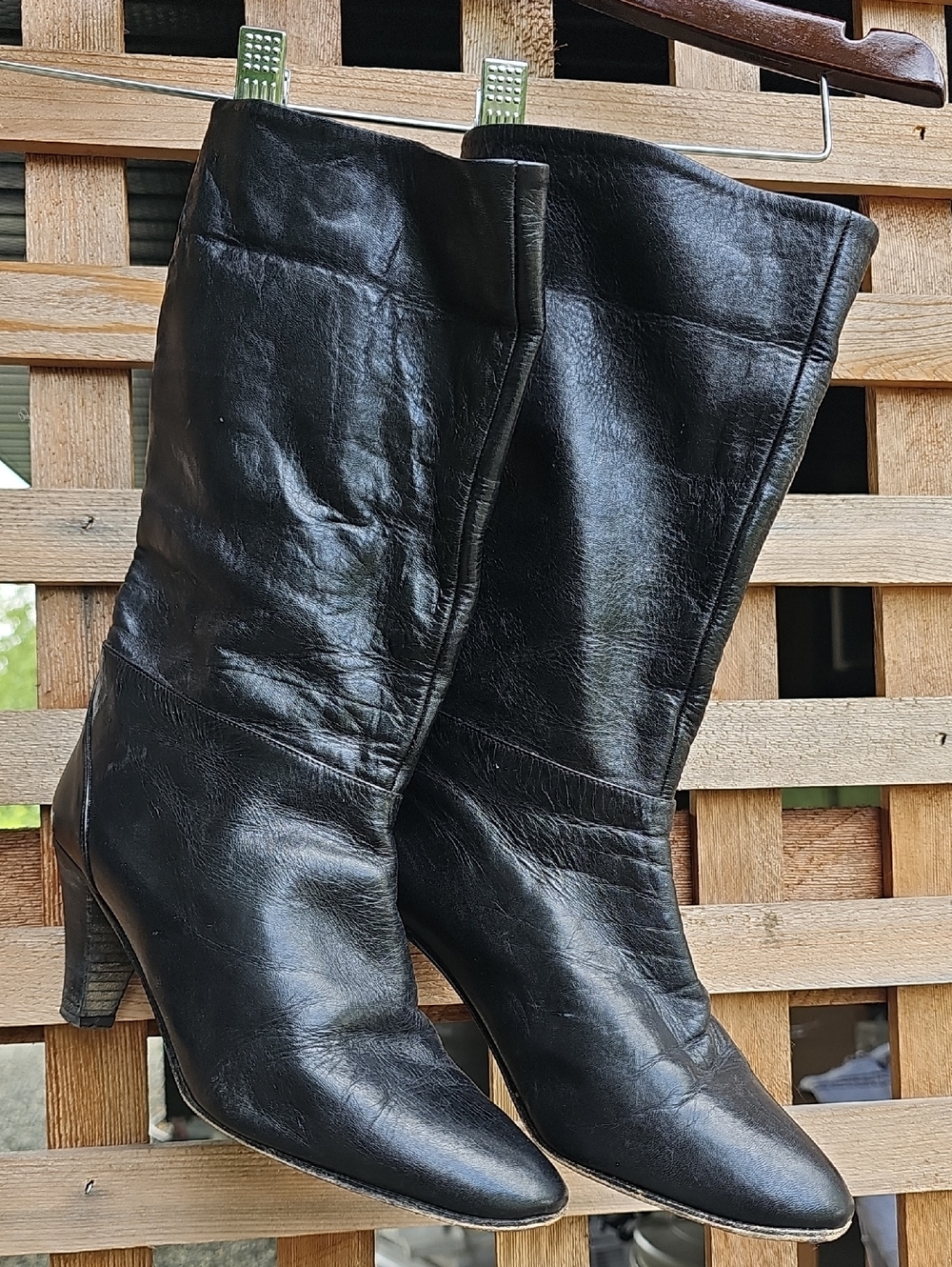 Vintage Black Leather Mid-Calf Heeled Boots